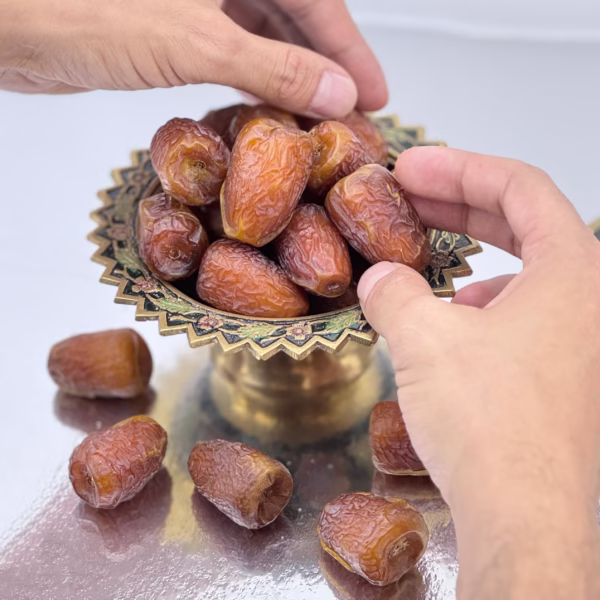 Rabia Almadina Dates A+ Grade - Image 2